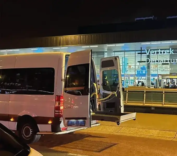 Rolstoeltaxi Schiphol Kesteren